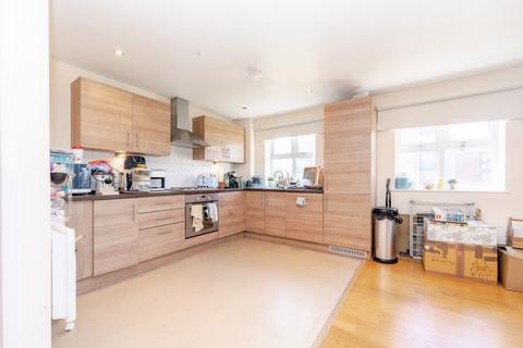 2 bedroom flat for sale, Britannia House, Palgrave Road, Bedford, Bedfordshire, MK42