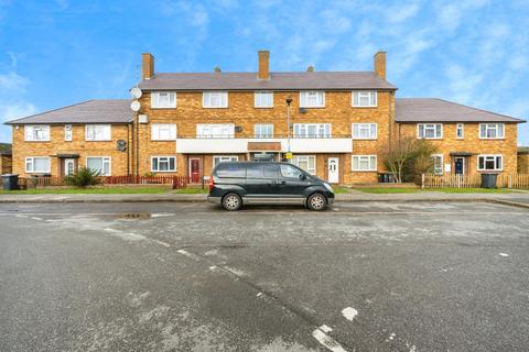 2 bedroom flat for sale, Lovell Road, BEDFORD, Bedfordshire, MK42