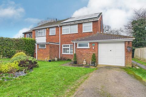 4 bedroom end of terrace house for sale, Wren Road, Prestwood, Great Missenden, Buckinghamshire, HP16 0SB