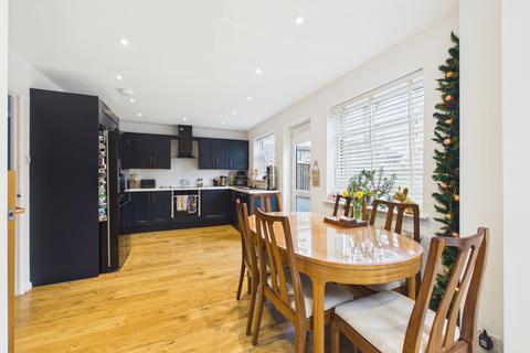 4 bedroom end of terrace house for sale, Wren Road, Prestwood, Great Missenden, Buckinghamshire, HP16 0SB