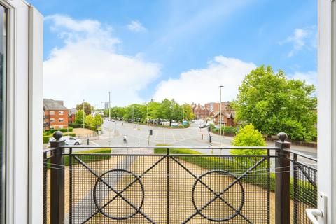 2 bedroom flat for sale, Palgrave Road, Bedford, Bedfordshire, MK42