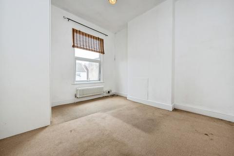 2 bedroom flat for sale, Western Street, Bedford, Bedfordshire, MK40