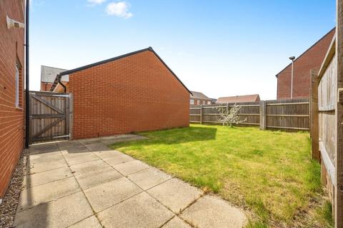 3 bedroom detached house for sale, Lacewing Drive, Biddenham, Bedford, Bedfordshire, MK40