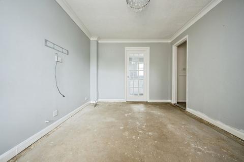 2 bedroom terraced house for sale, Marigold Way, Bedford, Bedfordshire, MK42