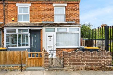 2 bedroom terraced house for sale, Gratton Road, Bedford, Bedfordshire, MK40