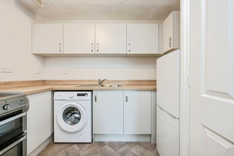 undefined, Redwood Grove, Bedford, Bedfordshire, MK42