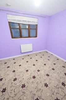 4 bedroom terraced house to rent, Wrights Road, Tower Hamlets, Tower Hamlets in E3