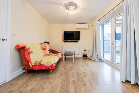 3 bedroom detached house for sale, Lincoln Road, Shortstown, Bedford, Bedfordshire, MK42