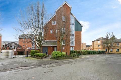 2 bedroom flat for sale, Heron Quay, Bedford, Bedfordshire, MK40