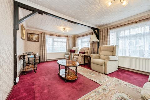 2 bedroom detached house for sale, Folly Park, High Street, Clapham, Bedford, MK41