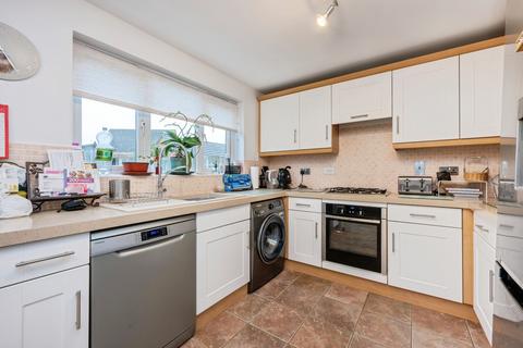 4 bedroom detached house for sale, Shackleton Close, Shortstown, Bedford, Bedfordshire, MK42