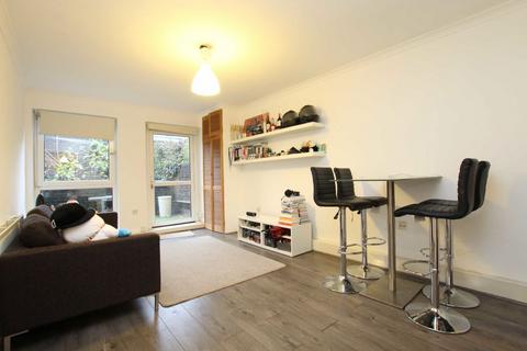 1 bedroom flat to rent, Elia Street, London N1