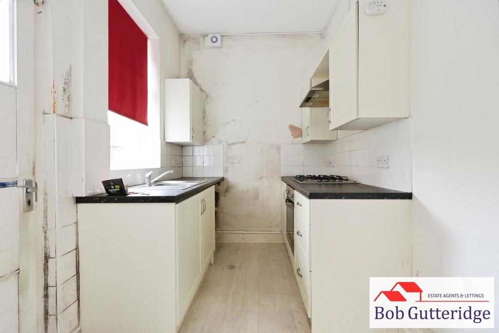 Fitted kitchen