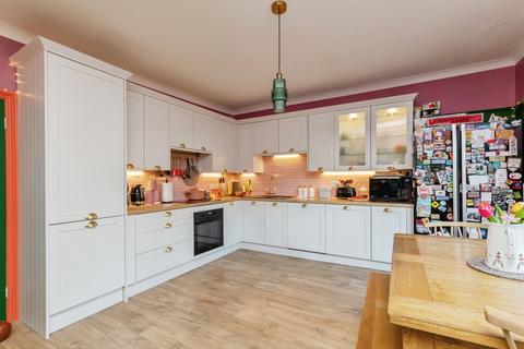 2 bedroom maisonette for sale, Ashton Road, Bristol, Somerset, BS3