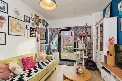 2 bedroom maisonette for sale, Ashton Road, Bristol, Somerset, BS3
