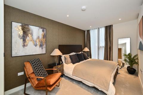 undefined, Harcourt Tower, South Quay Plaza, Canary Wharf