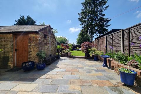 2 bedroom end of terrace house for sale, Periwinkle Lane, Hitchin, Hertfordshire, SG5