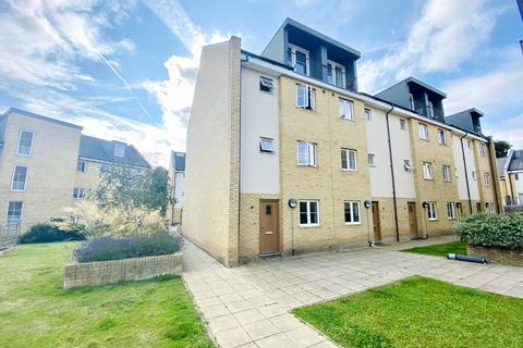 undefined, Grove Road, Hitchin, SG4