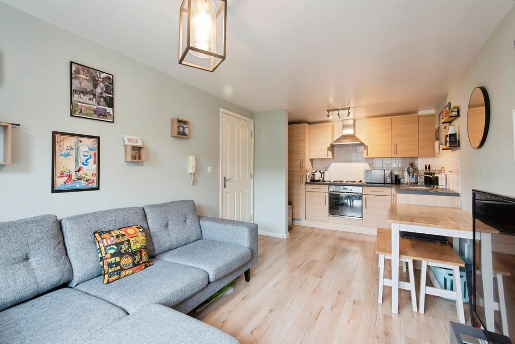 Kitchen/Lounge
