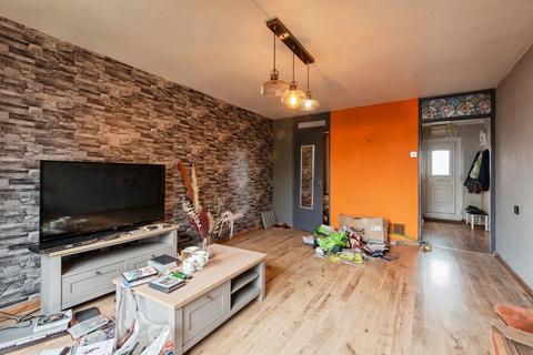 2 bedroom flat for sale, Bilberry Road, Clifton, Shefford, Bedfordshire, SG17