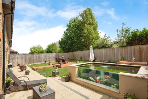4 bedroom semi-detached house for sale, Middlefield Lane, Henlow, Bedfordshire, SG16