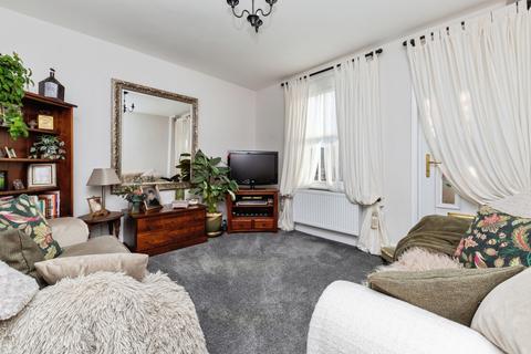2 bedroom end of terrace house for sale, High Street, Arlesey, Bedfordshire, SG15
