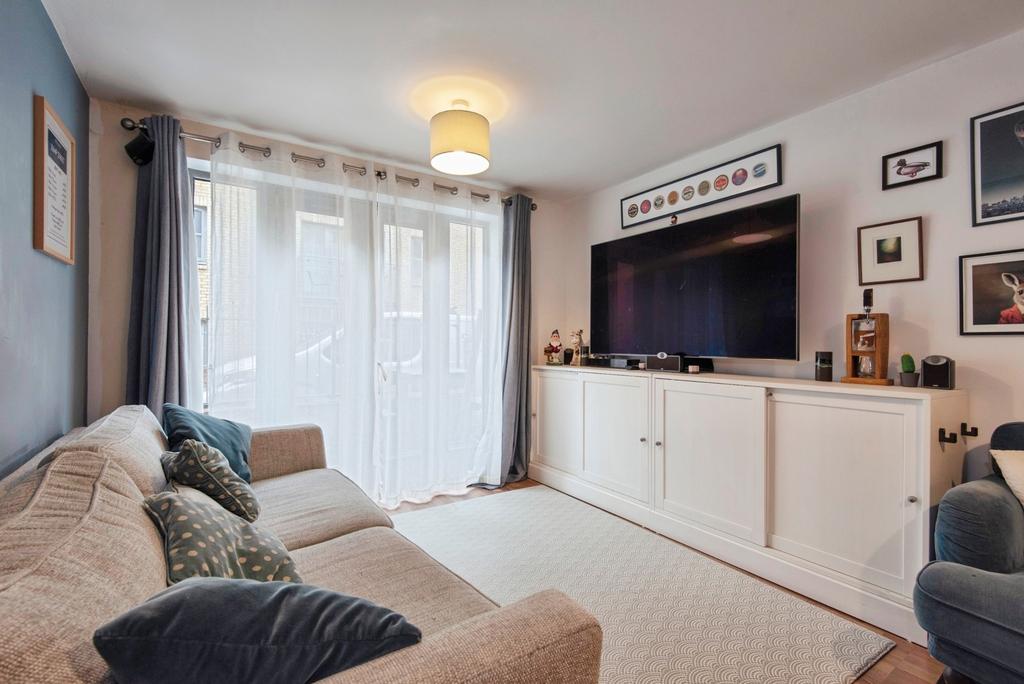 Lounge/Kitchen