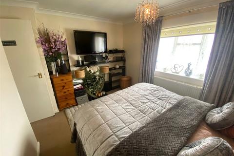 3 bedroom terraced house for sale, Caslon Way, Letchworth Garden City, Hertfordshire, SG6