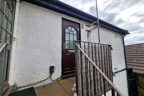 1 bedroom flat for sale, Pixmore Avenue, Letchworth Garden City, Hertfordshire, SG6