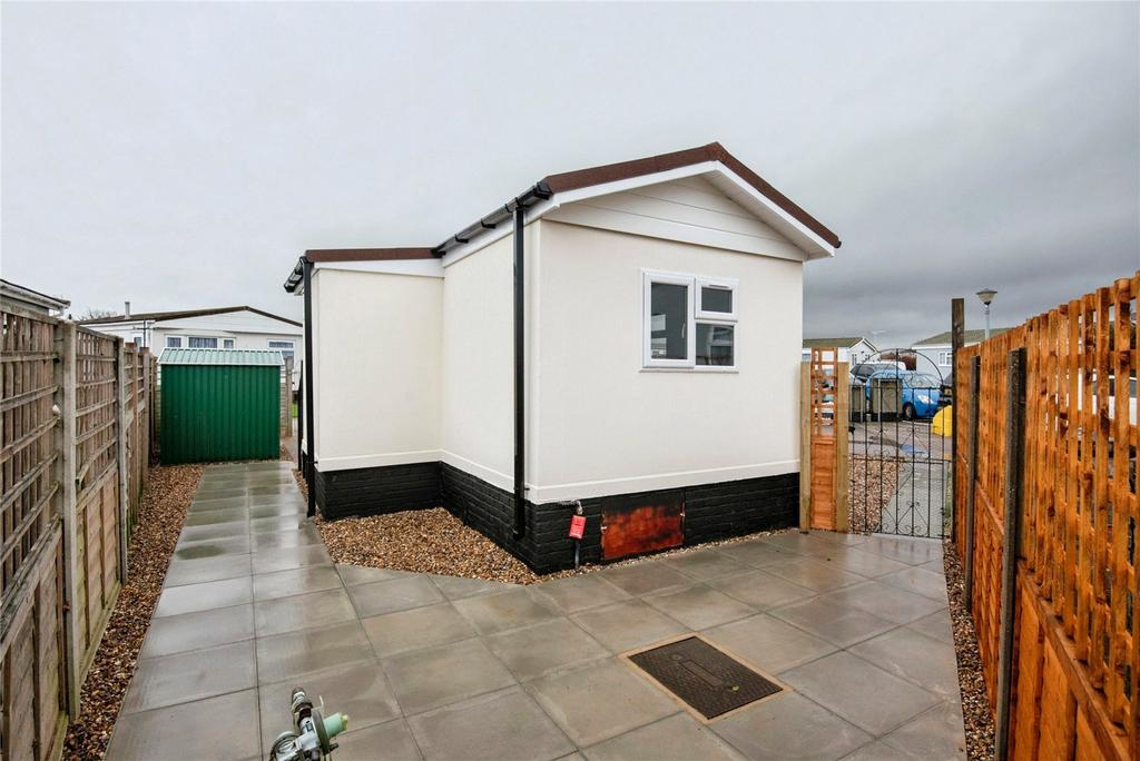 Rear Aspect