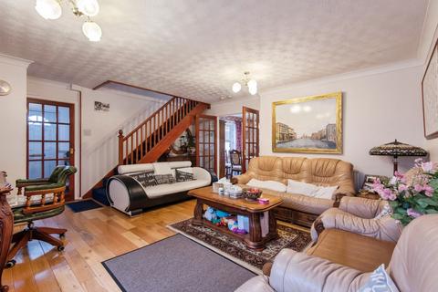 4 bedroom detached house for sale, Sanderling Close, Letchworth Garden City, Hertfordshire, SG6