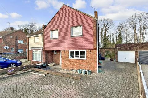 undefined, Prinys Drive, Gillingham ME8