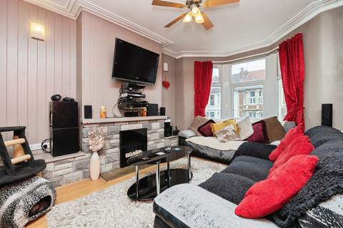 3 bedroom end of terrace house for sale, Grove Park Road, Brislington, Bristol, BS4