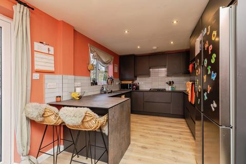 3 bedroom end of terrace house for sale, Hill Lawn, Brislington, Bristol, BS4