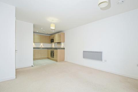 1 bedroom flat for sale, Douglas House, Ferry Court, Cardiff, CF11
