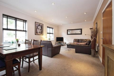 St James Mansions, Mount Stuart Square, CF10