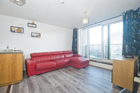 2 bedroom flat for sale, Caldey Island House, Ferry Court, Cardiff, South Glamorgan, CF11