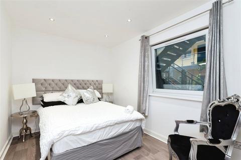 2 bedroom flat for sale, Ocean Buildings, Bute Crescent, Cardiff, CF10