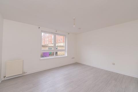 2 bedroom flat to rent, Leeward Court, Leith, Edinburgh, EH6