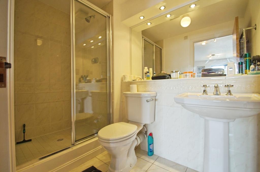 Ensuite Bathroom