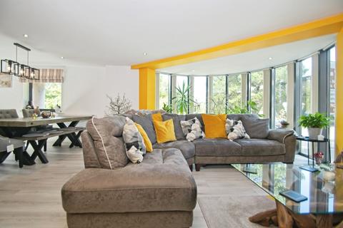 undefined, City Wharf Apartments, Schooner Way, Cardiff Bay, Cardiff, CF10