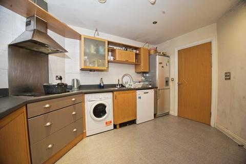 undefined, Lynton Court, CARDIFF, South Glamorgan, CF10