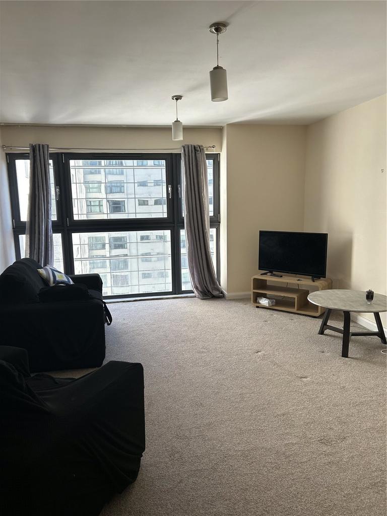 Living/Dining Area