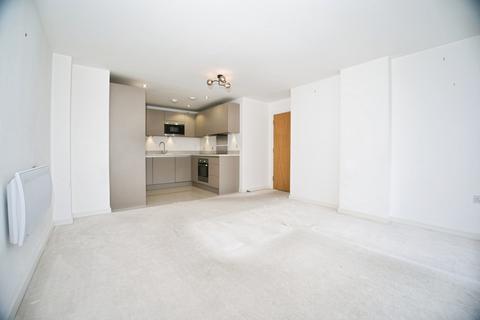 2 bedroom flat for sale, Douglas House, Ferry Court, Cardiff, CF11