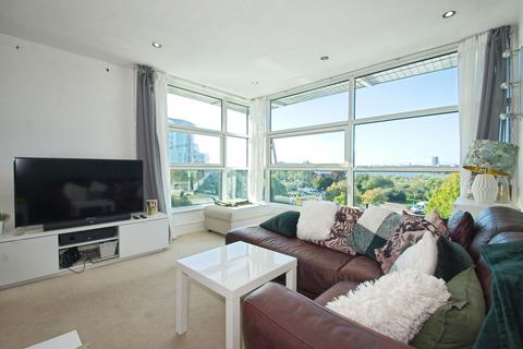 Havannah Street, Cardiff, CF10