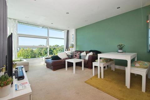 2 bedroom flat for sale, Havannah Street, Cardiff, CF10