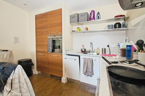 1 bedroom flat for sale, Electra House, Falcon Drive, Cardifff, CF10