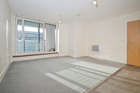 2 bedroom flat for sale, Dovercourt House, Ferry Court, Cardiff, Caerdydd, CF11