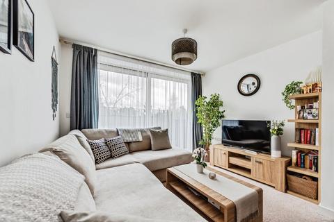 2 bedroom flat for sale, Barns Road, Oxford, Oxfordshire, OX4