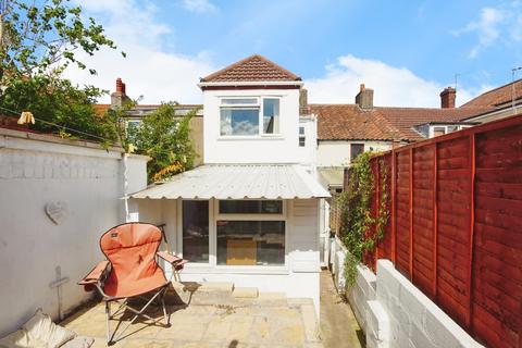 2 bedroom terraced house for sale, St. James Street, Mangotsfield, Bristol, BS16